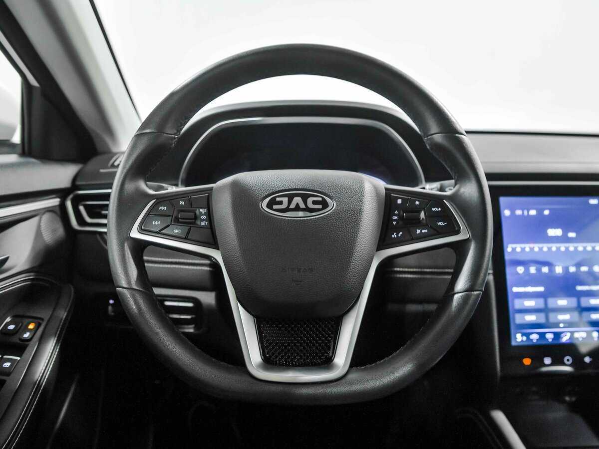 JAC J7 2023 года с пробегом. Фото: #6