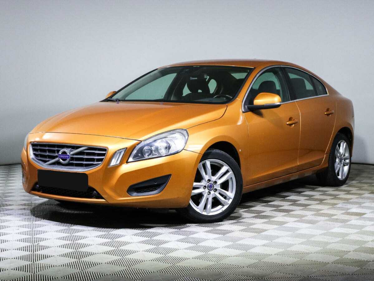 Volvo S60 2012 года с пробегом. Фото: #0