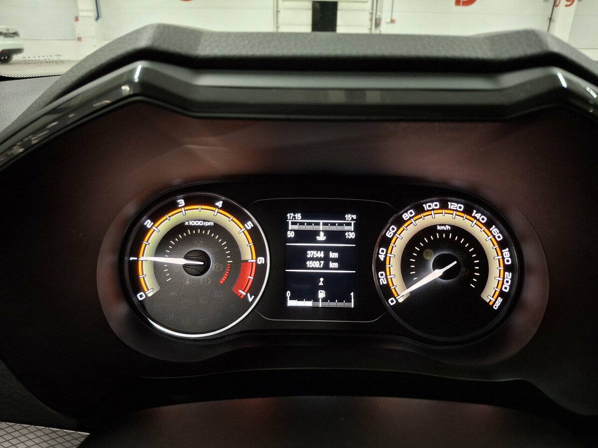 Lada (ВАЗ) Vesta 2023 года с пробегом. Фото: #12