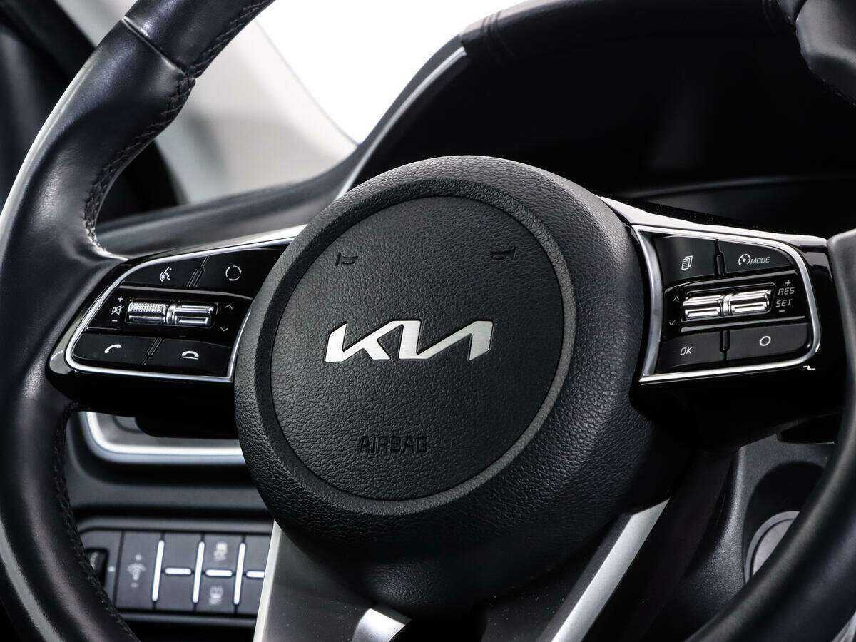 Kia XCeed 2021 года с пробегом. Фото: #12