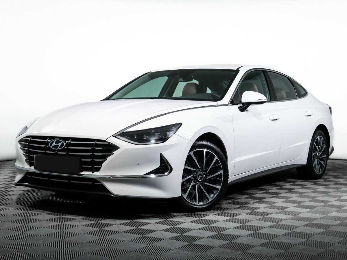 Hyundai Sonata 2020 года с пробегом. Посмотреть фото
