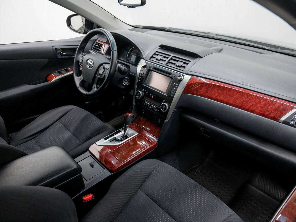 Toyota Camry 2014 года с пробегом. Фото: #10