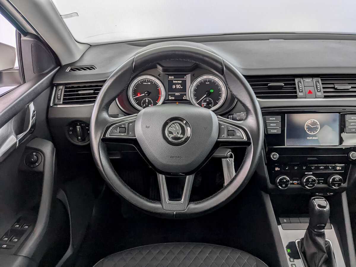 Skoda Octavia 2017 года с пробегом. Фото: #16