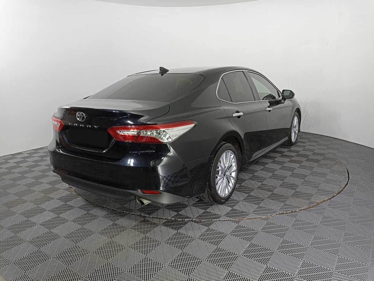 Toyota Camry 2020 года с пробегом. Фото: #4