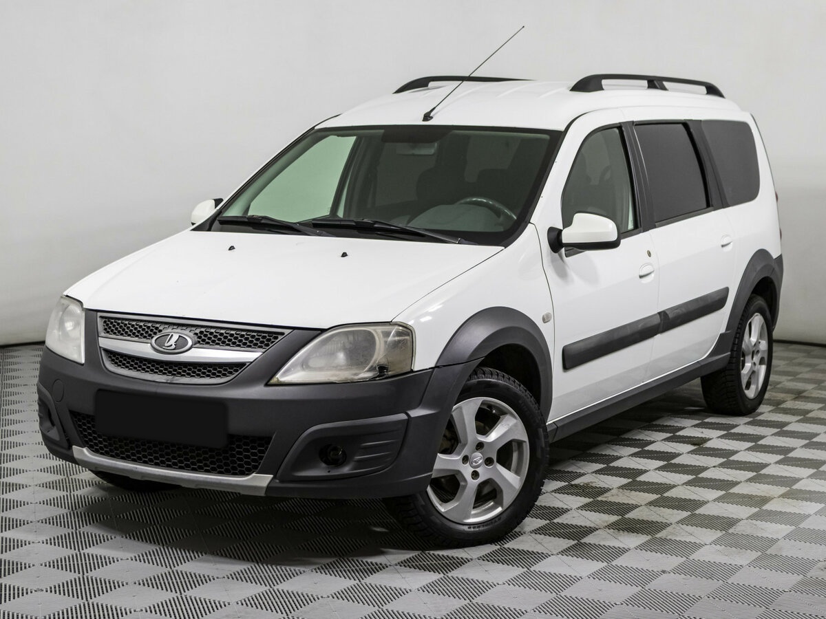 Lada (ВАЗ) Largus 2019 года с пробегом. Посмотреть фото