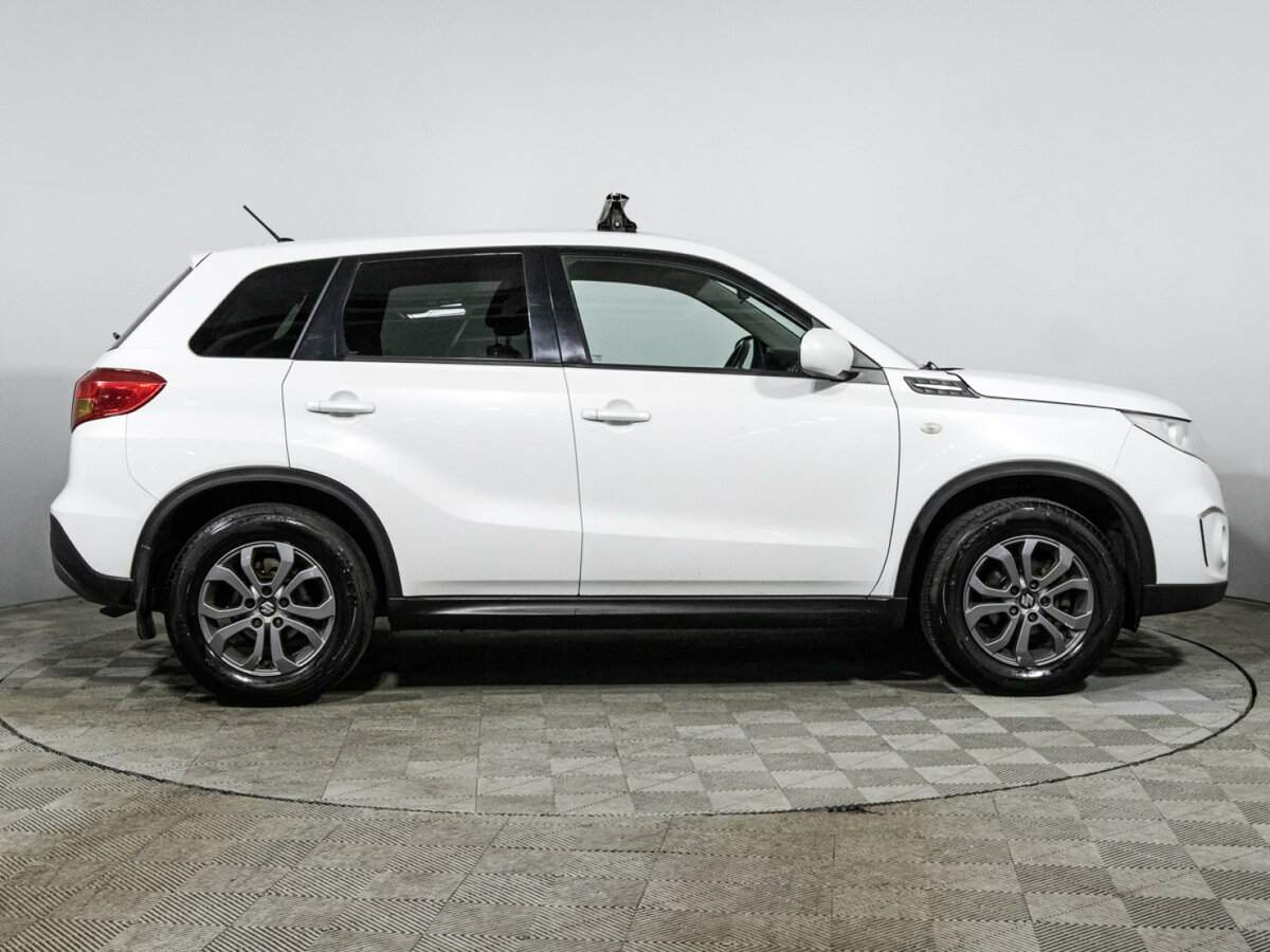 Suzuki Vitara 2016 года с пробегом. Фото: #3