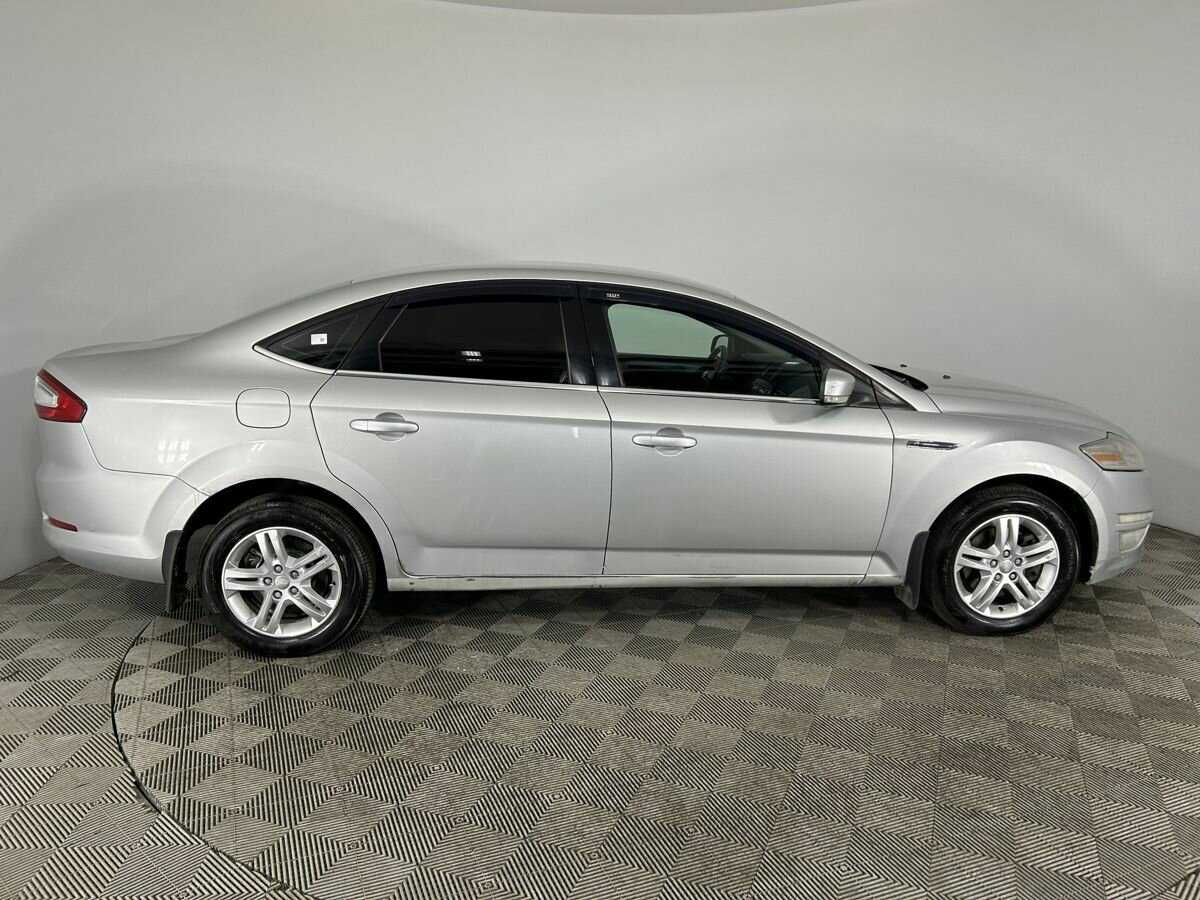 Ford Mondeo 2012 года с пробегом. Фото: #3