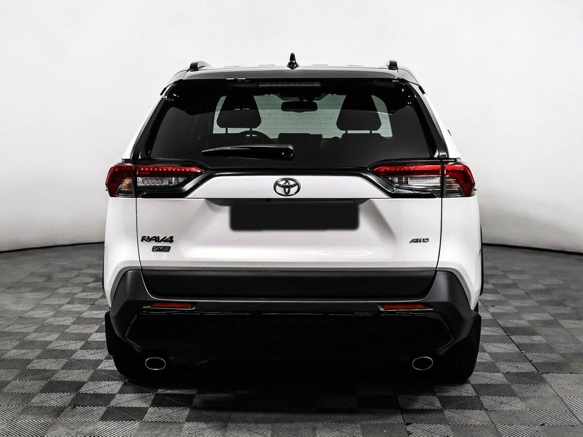 Toyota RAV4 2021 года с пробегом. Фото: #5
