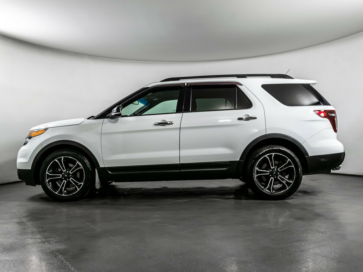 Ford Explorer 2013 года с пробегом. Фото: #7