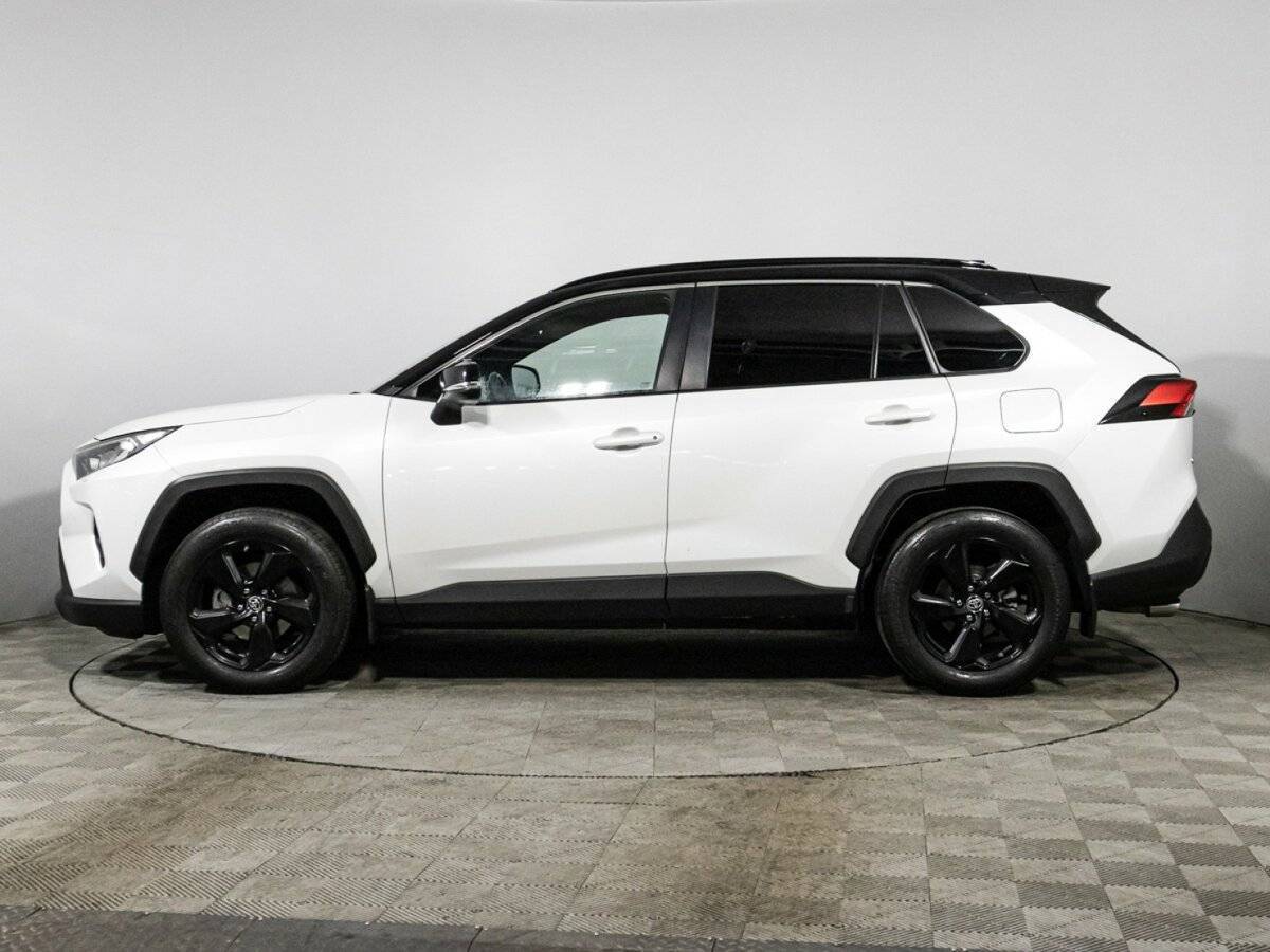 Toyota RAV4 2020 года с пробегом. Фото: #7