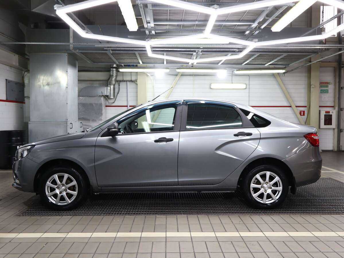 Lada (ВАЗ) Vesta 2018 года с пробегом. Фото: #5