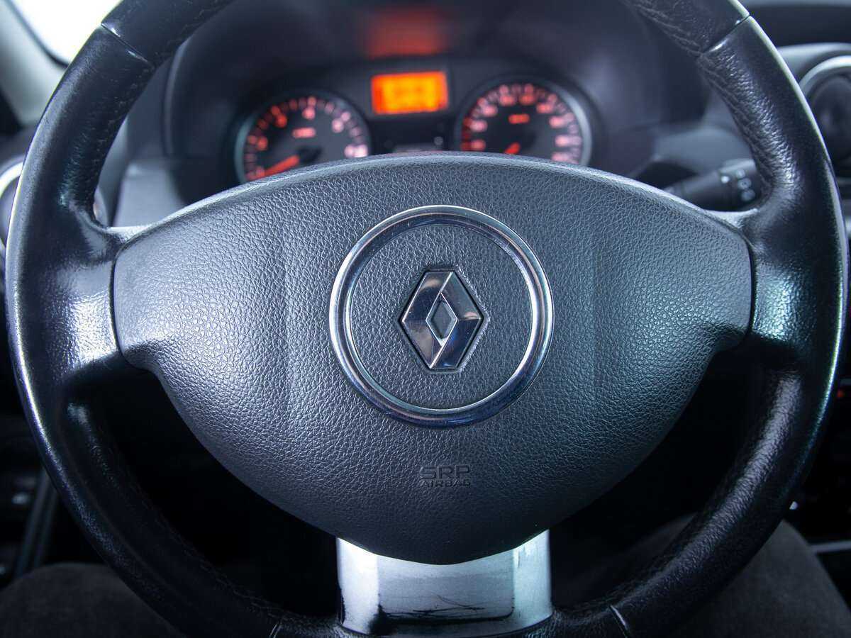 Renault Duster 2013 года с пробегом. Фото: #12