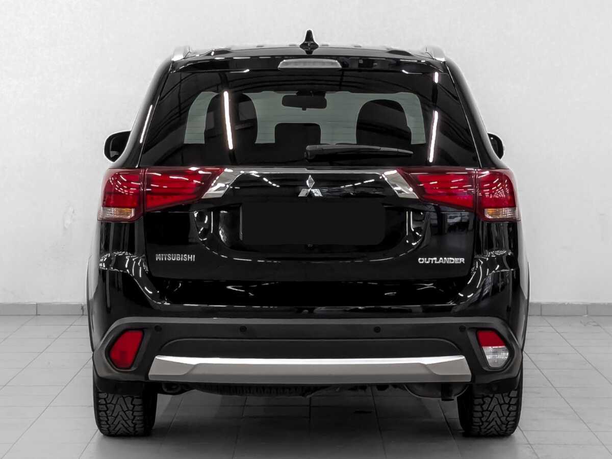 Mitsubishi Outlander 2018 года с пробегом. Фото: #5