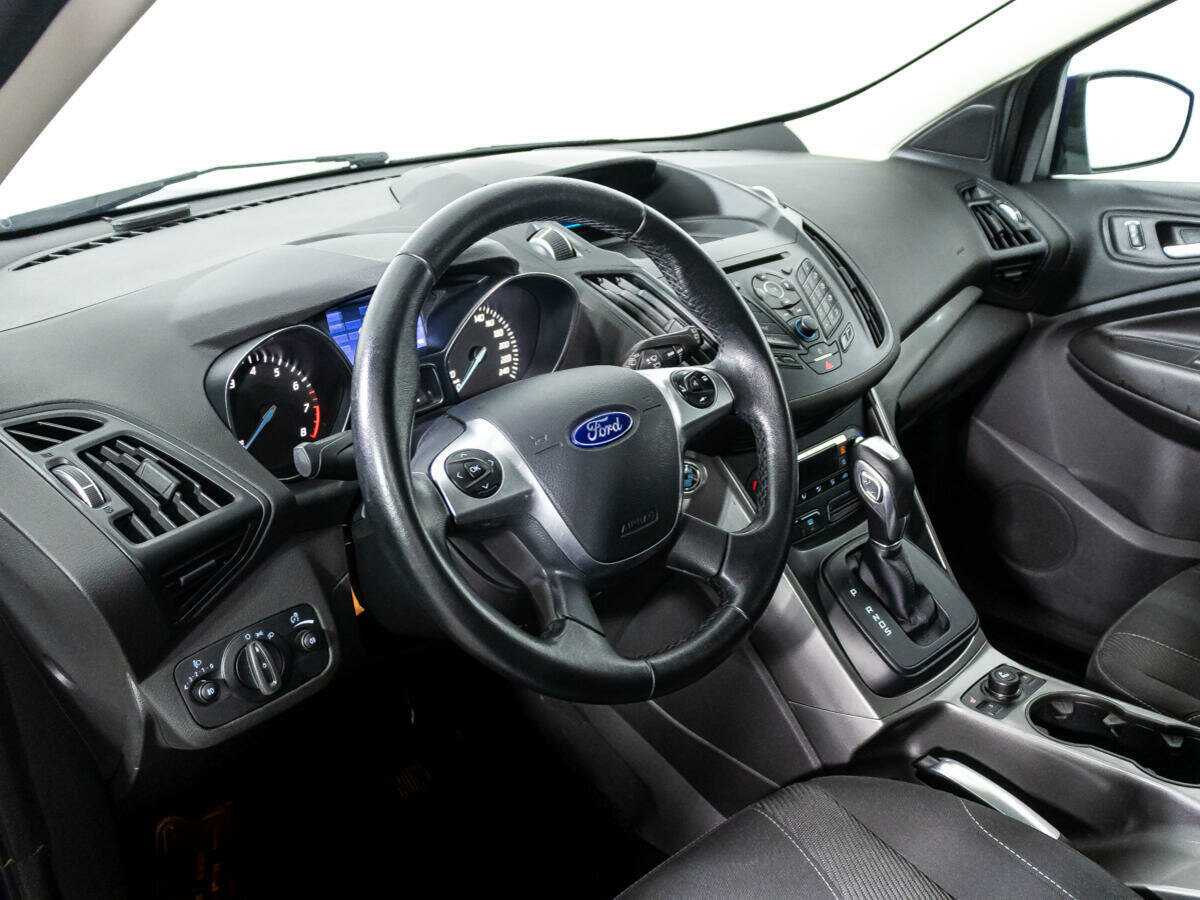 Ford Kuga 2016 года с пробегом. Фото: #10