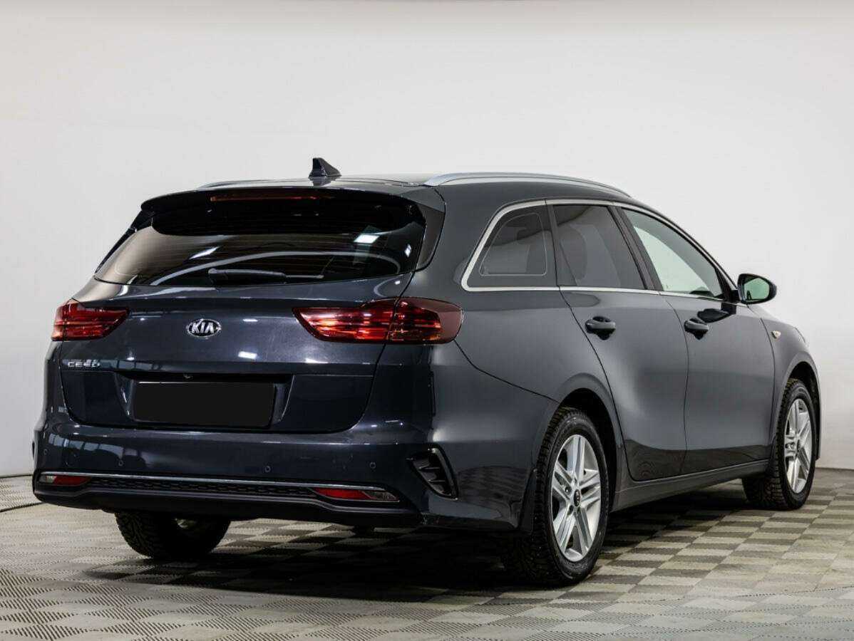 Kia Ceed 2020 года с пробегом. Фото: #3