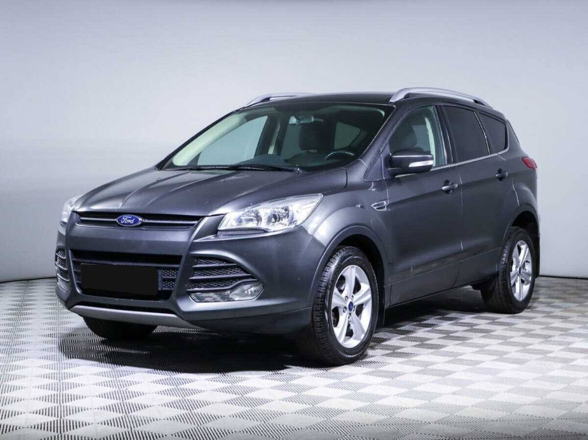 Ford Kuga 2015 года с пробегом. Фото: #0