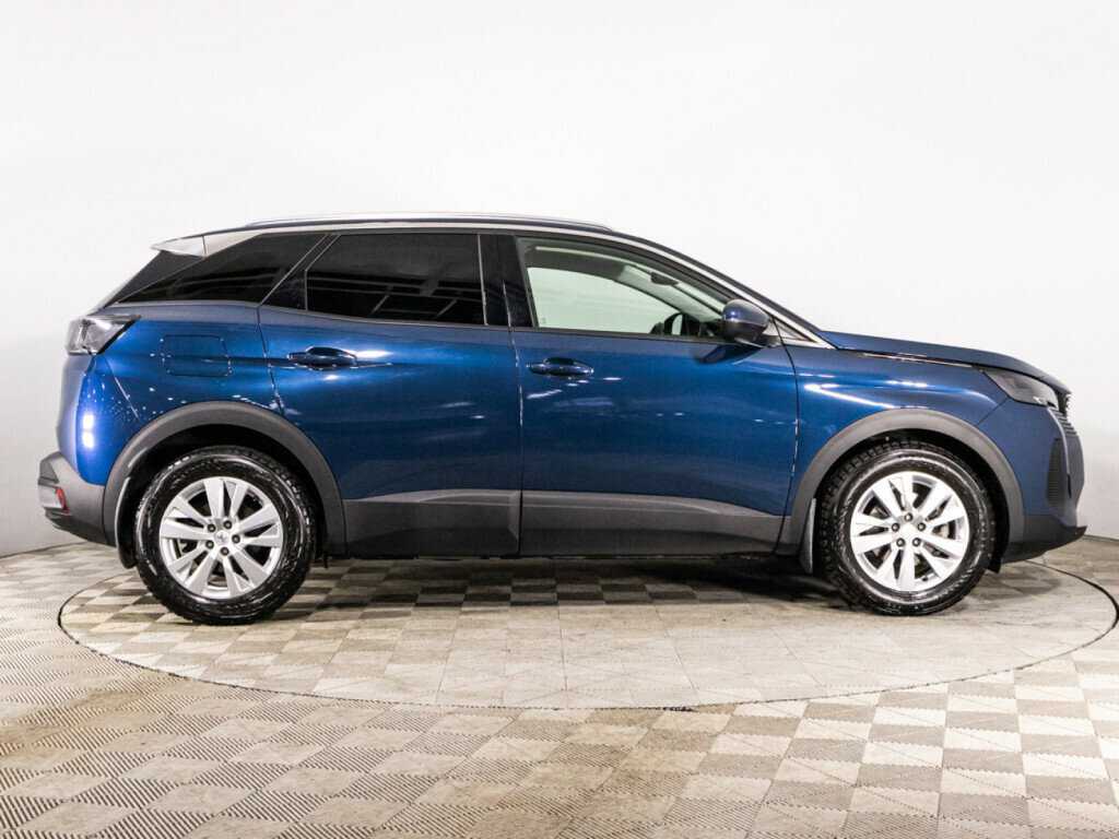 Peugeot 3008 2021 года с пробегом. Фото: #3