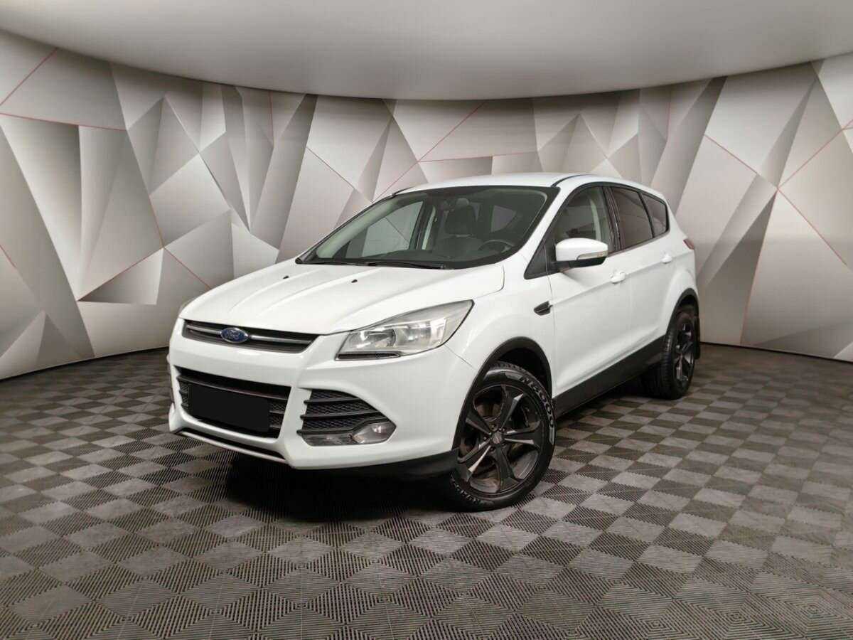 Ford Kuga 2015 года с пробегом. Посмотреть фото