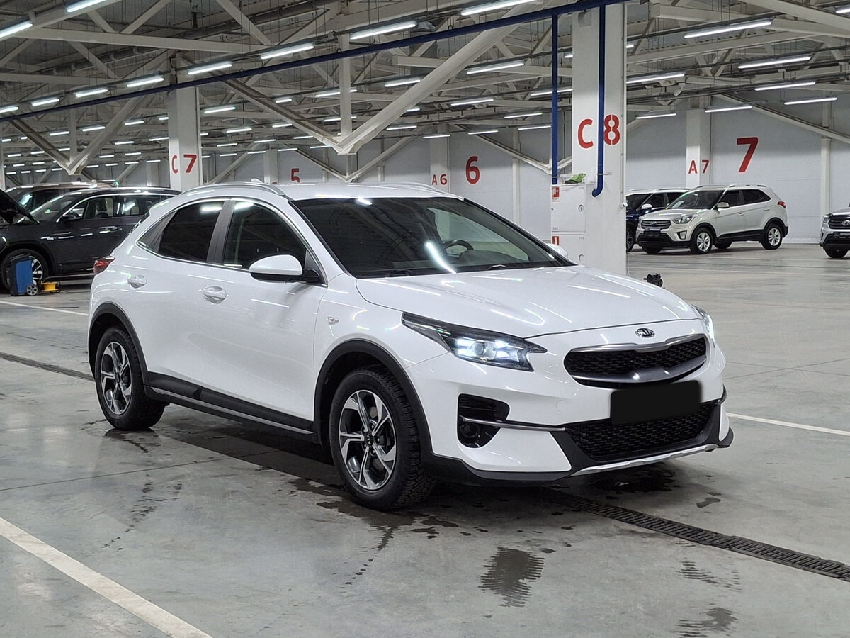 Kia XCeed 2020 года с пробегом. Фото: #2