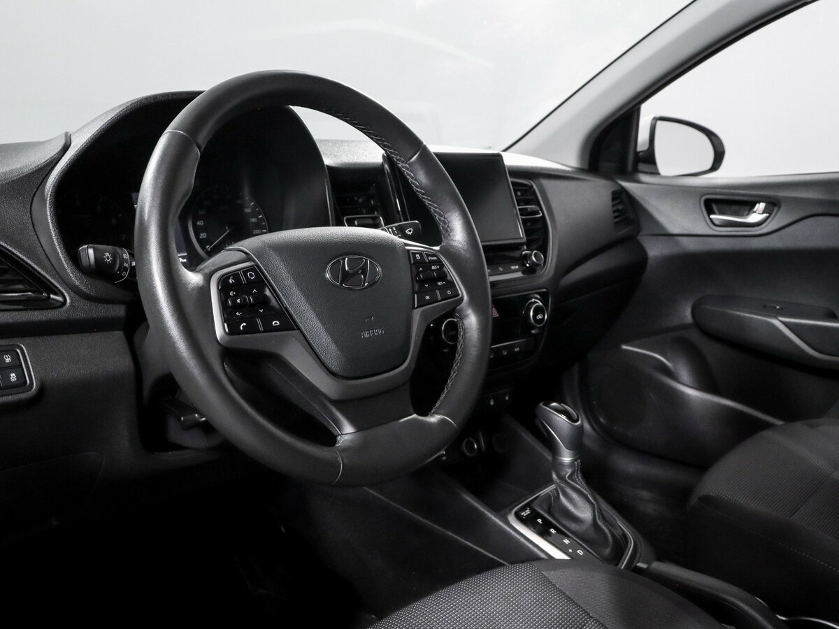 Hyundai Solaris 2021 года с пробегом. Фото: #12