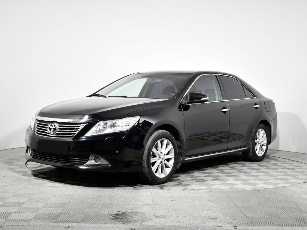 Toyota Camry 2013 года с пробегом. Фото: #0
