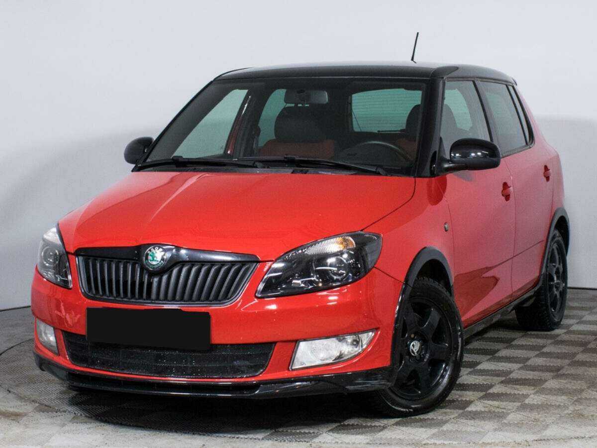 Skoda Fabia 2012 года с пробегом. Посмотреть фото