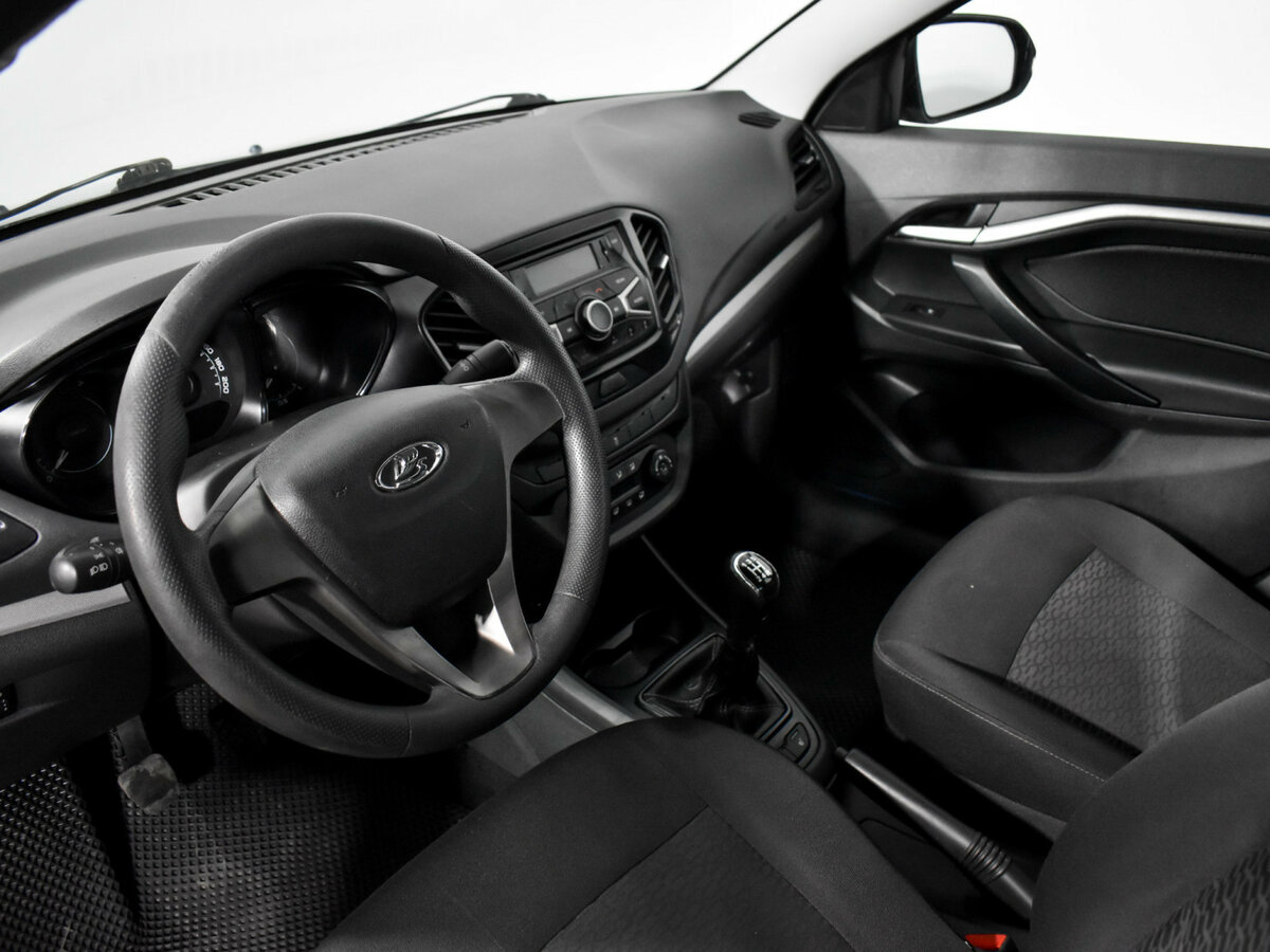 Lada (ВАЗ) Vesta 2016 года с пробегом. Фото: #8