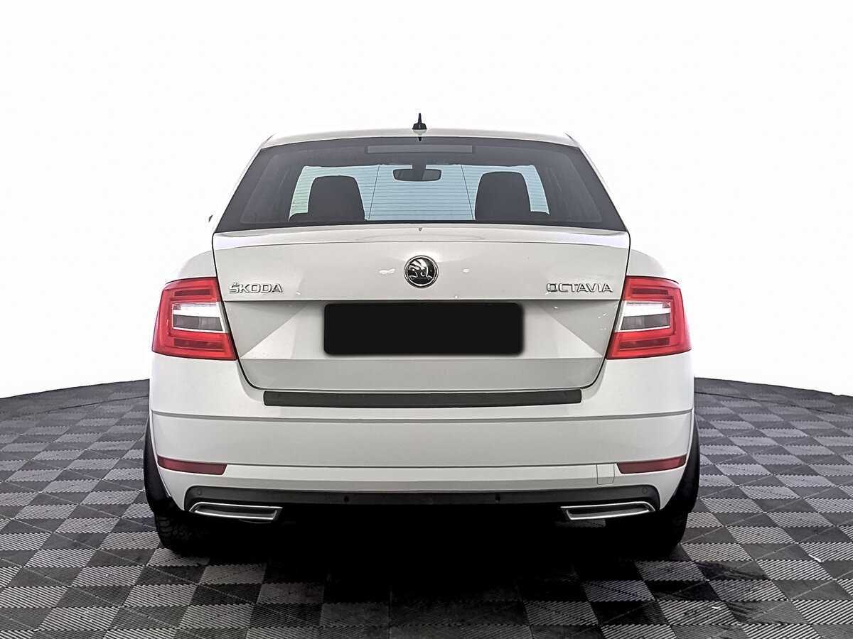 Skoda Octavia 2018 года с пробегом. Фото: #5