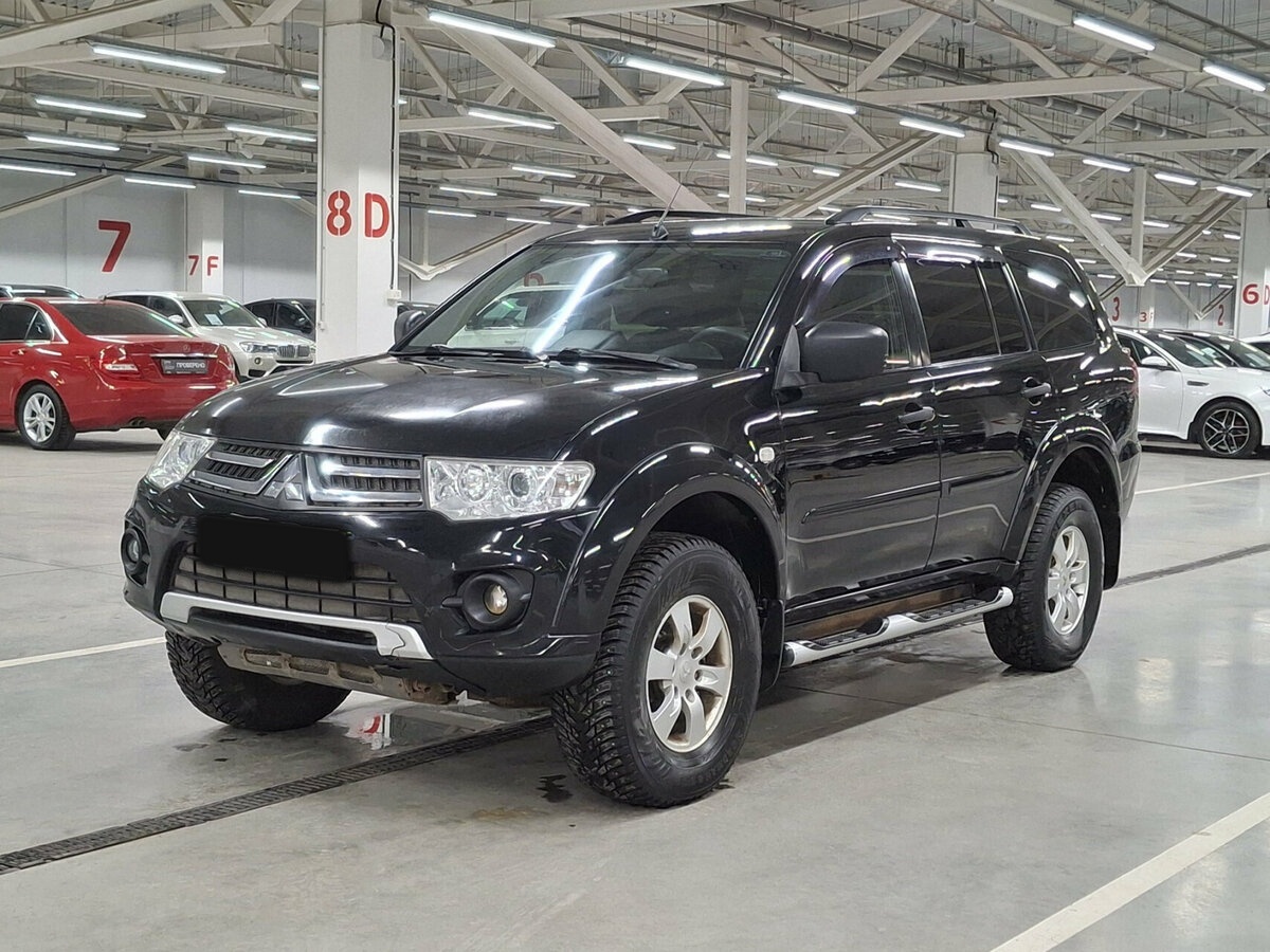 Mitsubishi Pajero Sport 2014 года с пробегом. Фото: #0