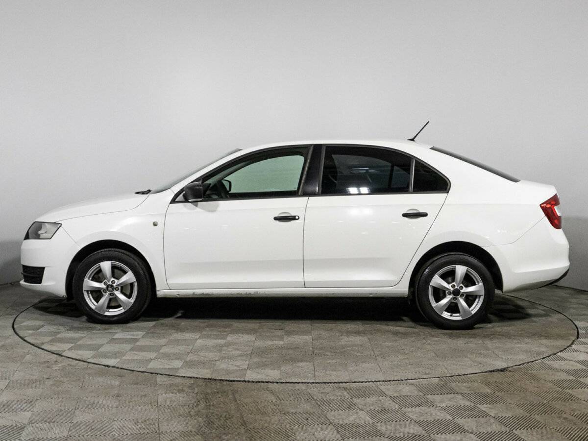 Skoda Rapid 2015 года с пробегом. Фото: #7