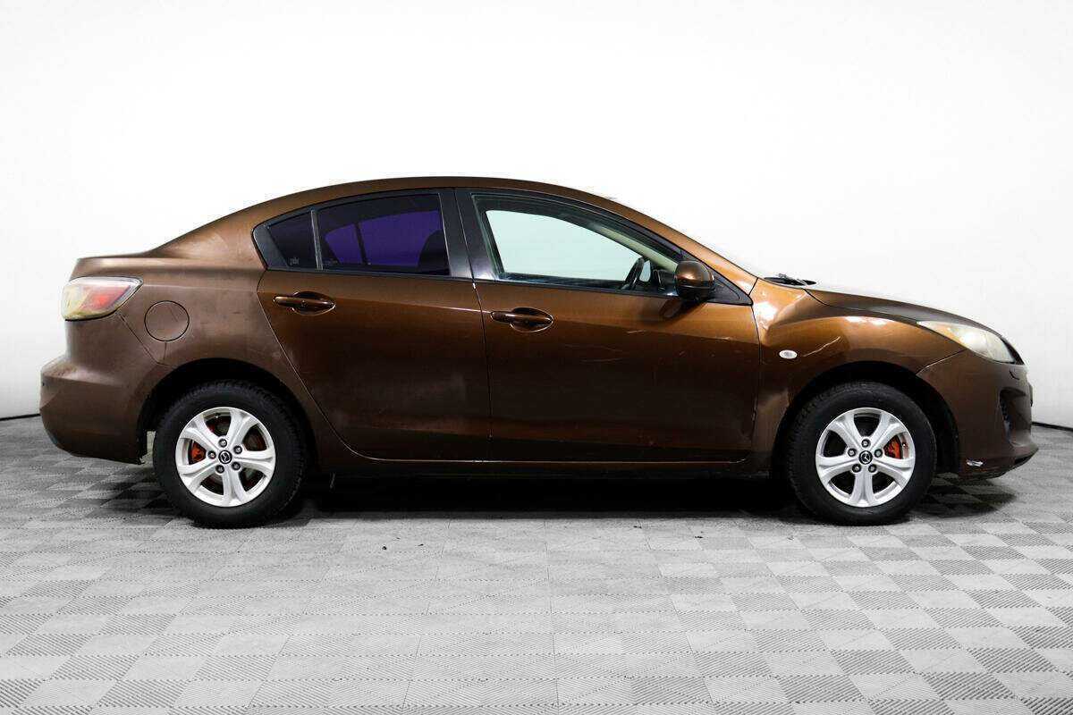 Mazda 3 2013 года с пробегом. Фото: #3