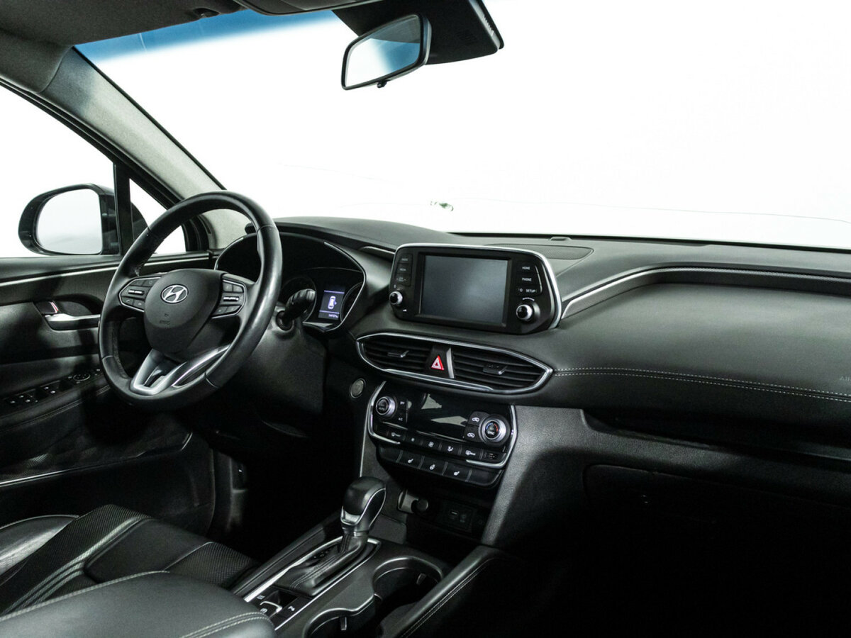 Hyundai Santa Fe 2018 года с пробегом. Фото: #7
