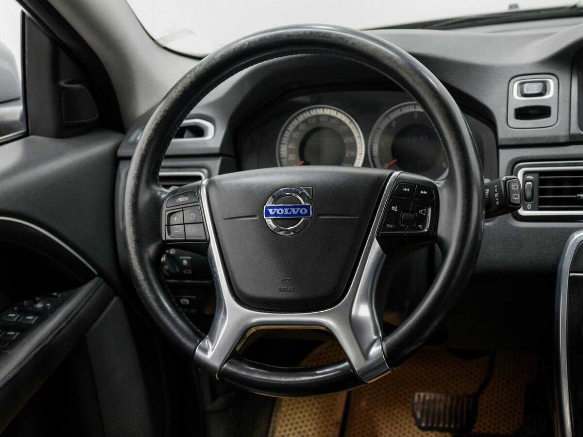 Volvo XC70 2012 года с пробегом. Фото: #10