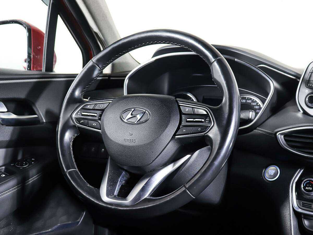 Hyundai Santa Fe 2018 года с пробегом. Фото: #15