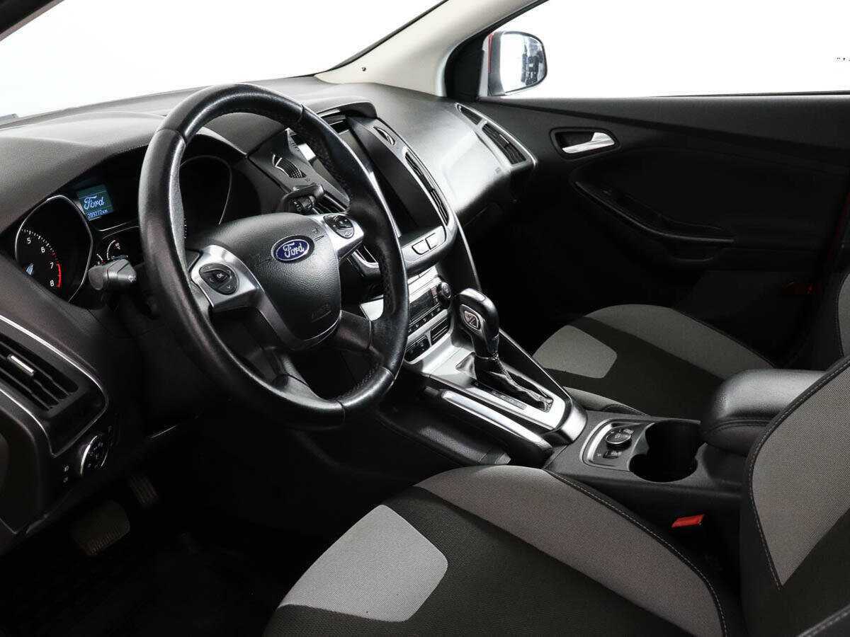 Ford Focus 2012 года с пробегом. Фото: #7