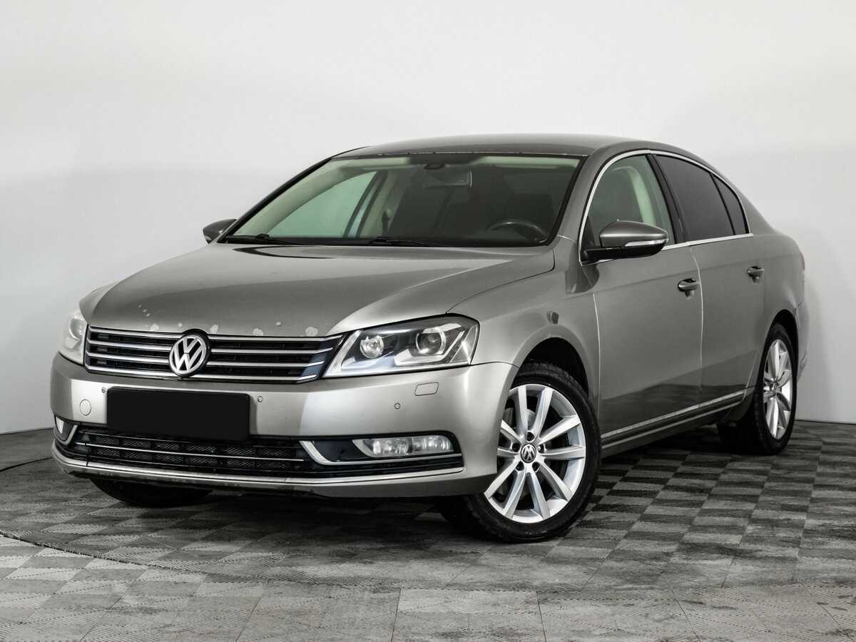 Volkswagen Passat 2012 года с пробегом. Фото: #0