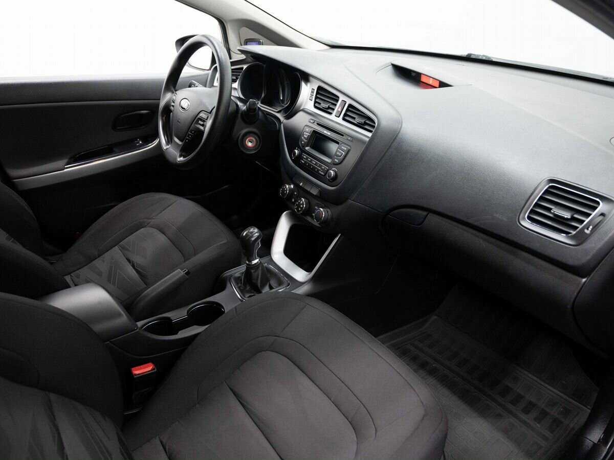 Kia Ceed 2013 года с пробегом. Фото: #10