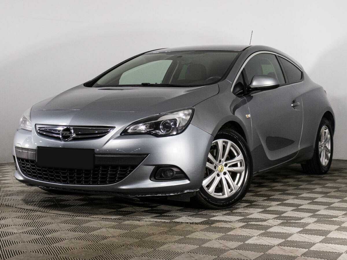 Opel Astra 2013 года с пробегом. Посмотреть фото
