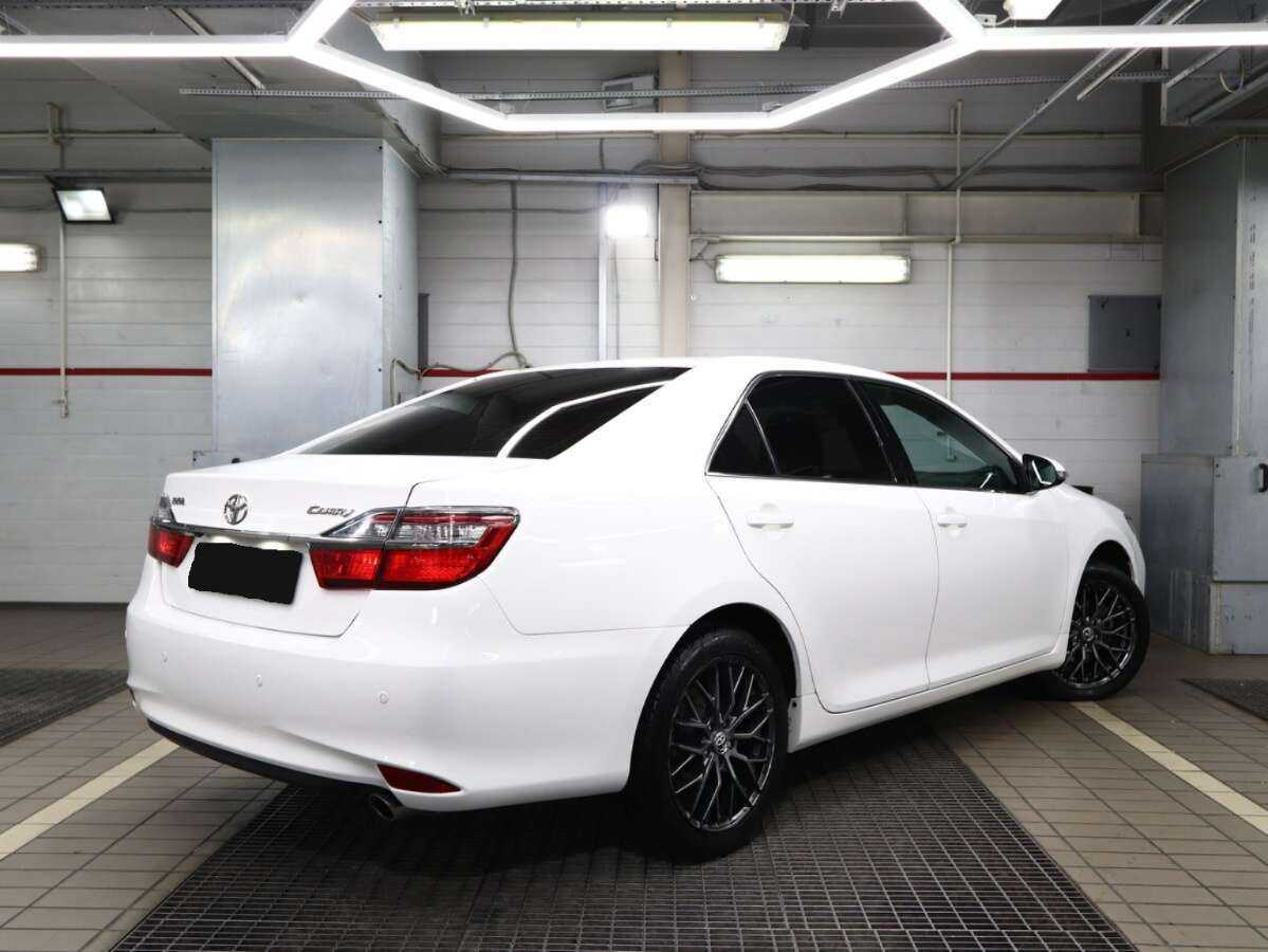Toyota Camry 2016 года с пробегом. Фото: #1