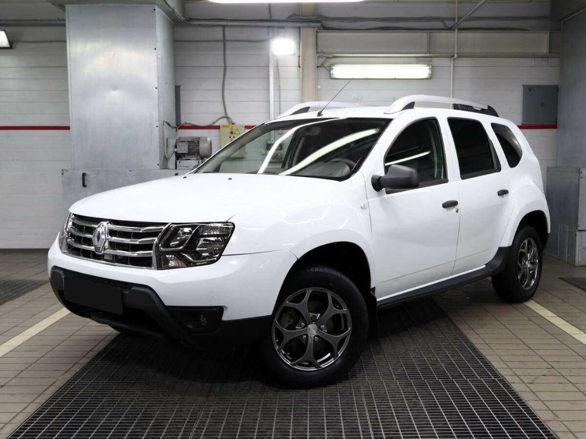 Renault Duster 2017 года с пробегом. Посмотреть фото