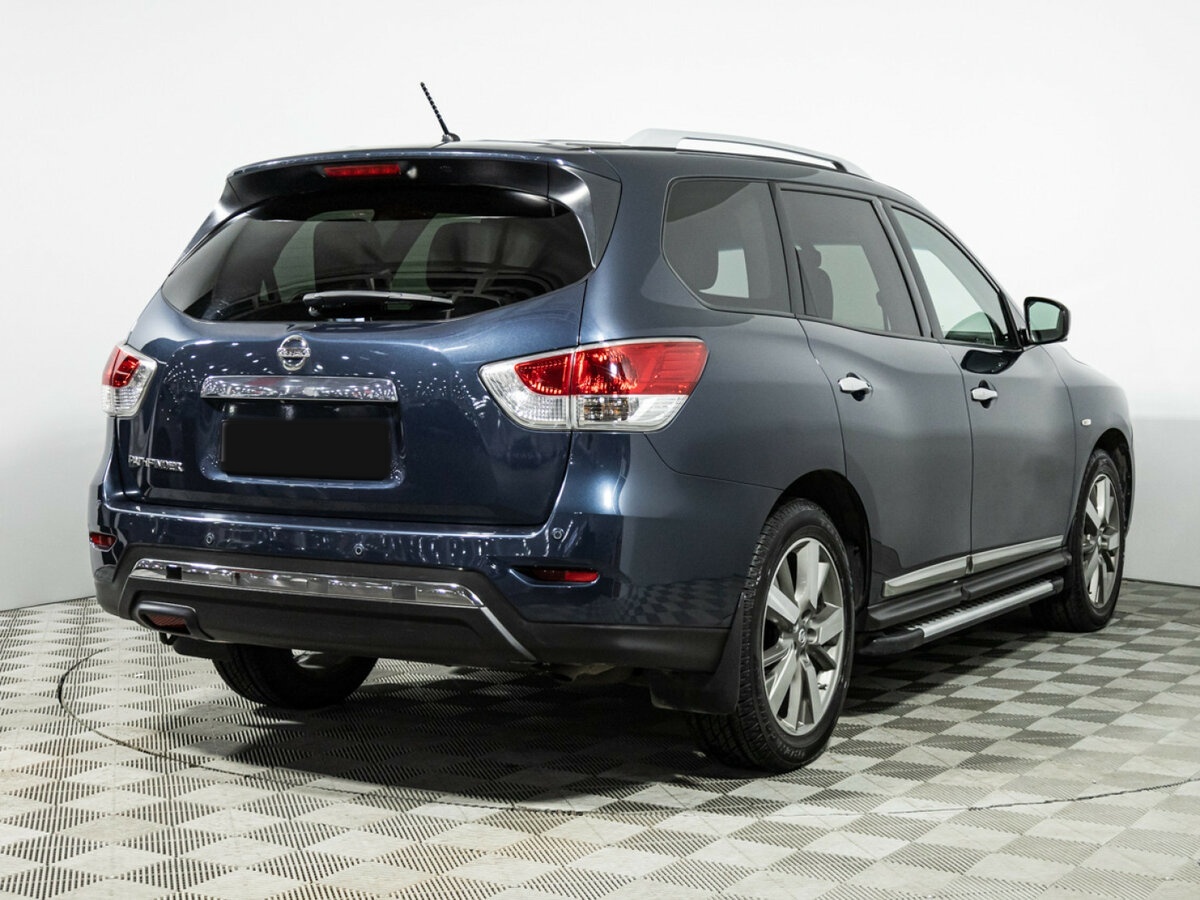 Nissan Pathfinder 2015 года с пробегом. Фото: #3