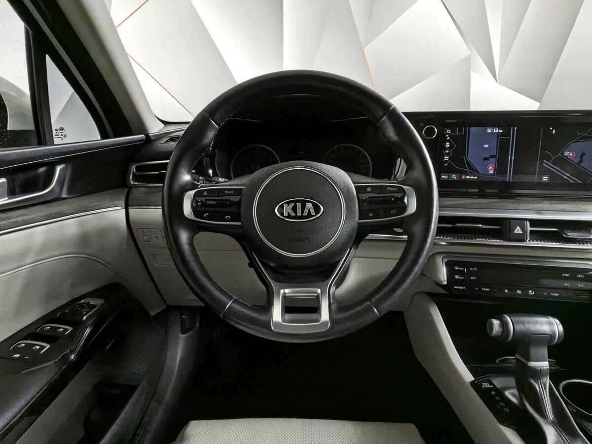 Kia K5 2020 года с пробегом. Фото: #14