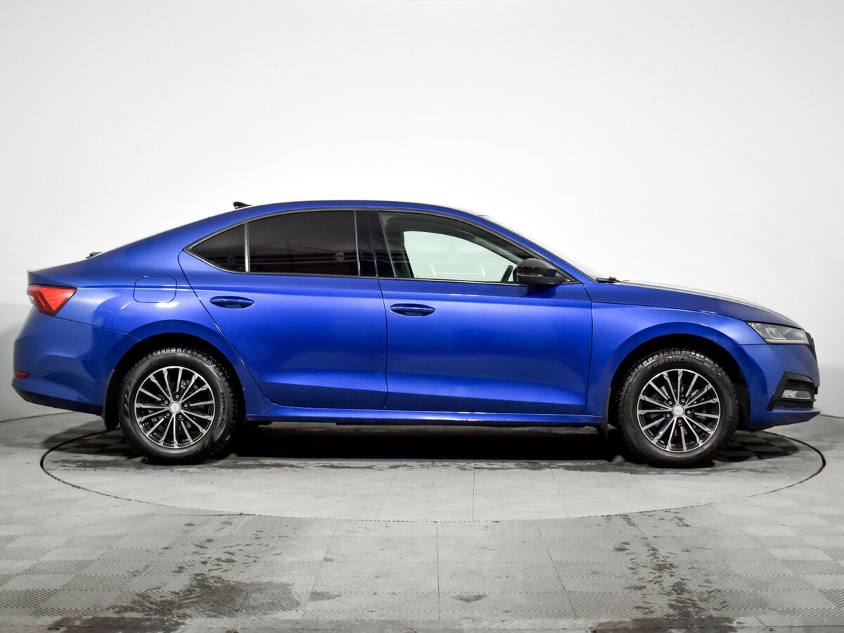Skoda Octavia 2021 года с пробегом. Фото: #3