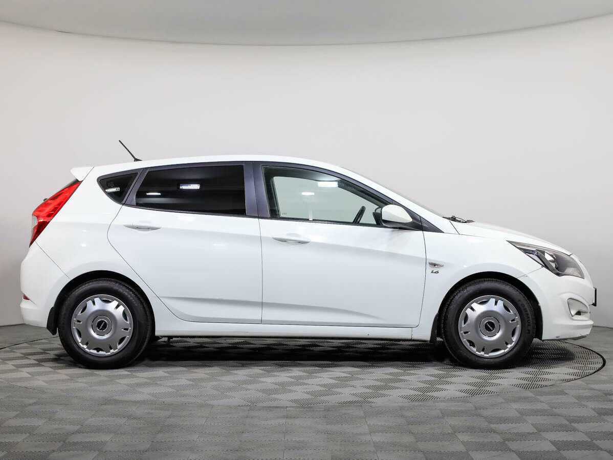 Hyundai Solaris 2015 года с пробегом. Фото: #2