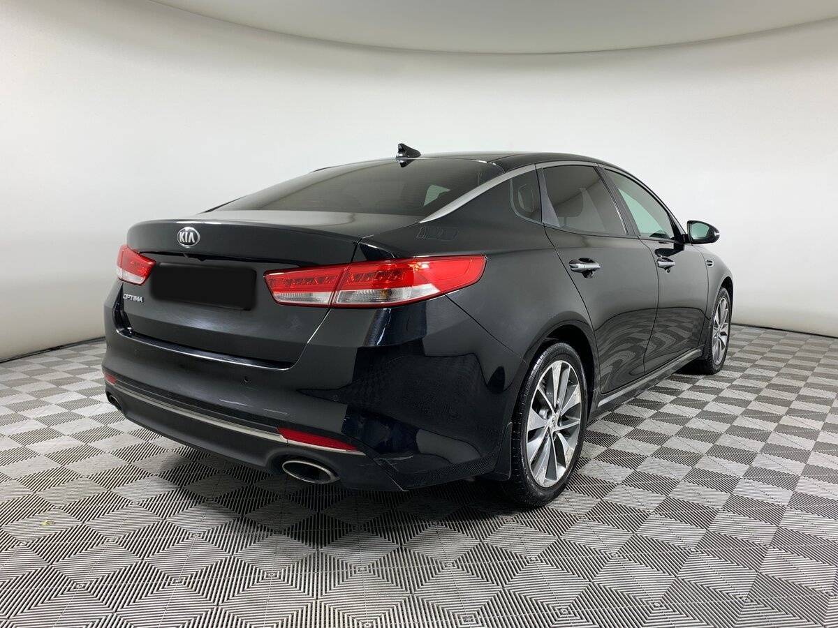 Kia Optima 2018 года с пробегом. Фото: #4