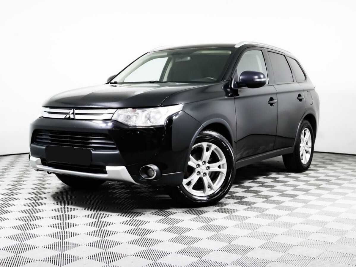 Mitsubishi Outlander 2014 года с пробегом. Посмотреть фото