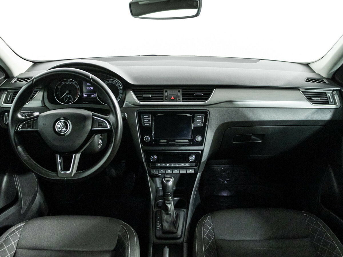 Skoda Rapid 2019 года с пробегом. Фото: #12