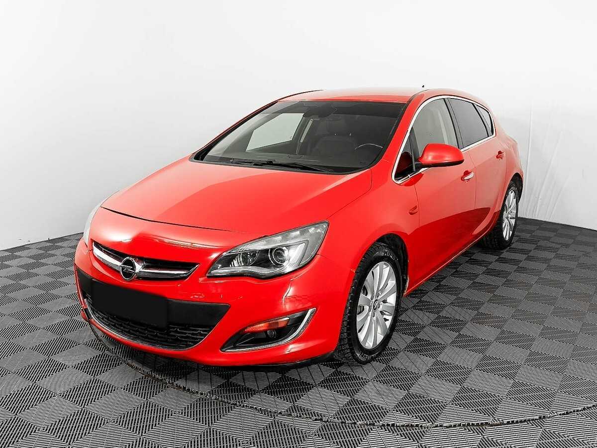 Opel Astra 2012 года с пробегом. Фото: #0