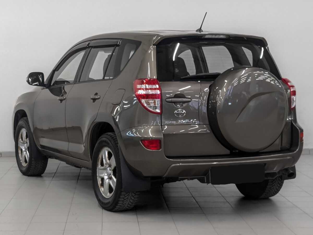 Toyota RAV4 2012 года с пробегом. Фото: #6
