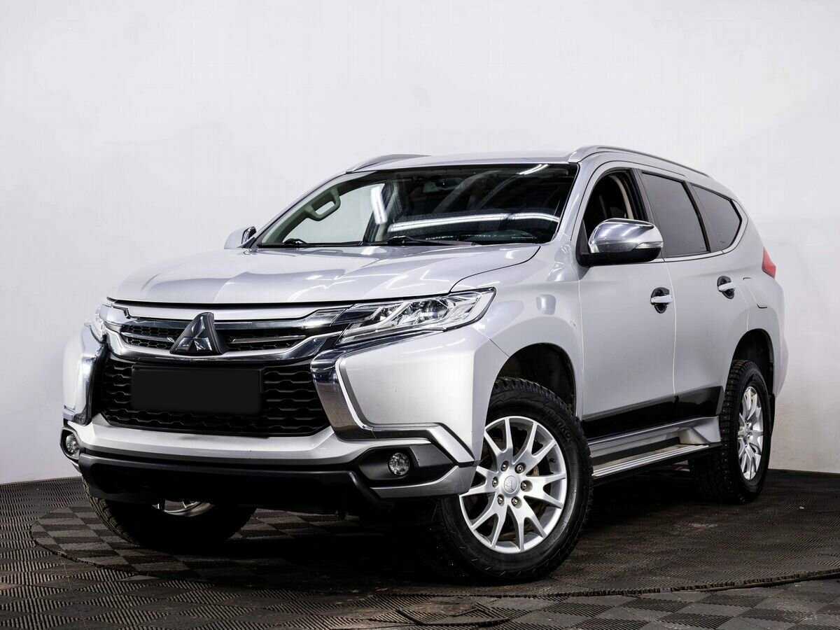 Mitsubishi Pajero Sport 2017 года с пробегом. Фото: #0